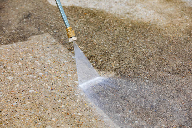 Best Driveway Pressure Washing  in Bellbrook, OH